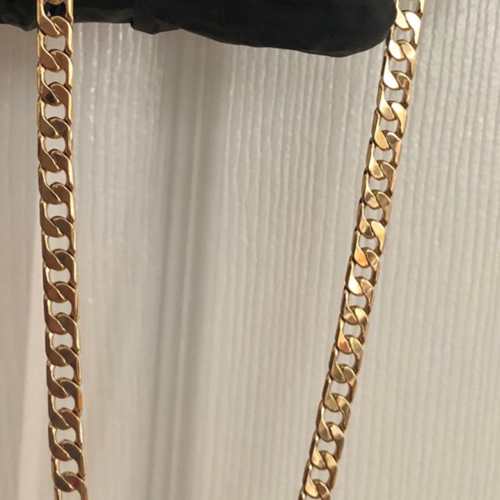 AVON Gold tone Chain Link Necklace, 22” Unisex